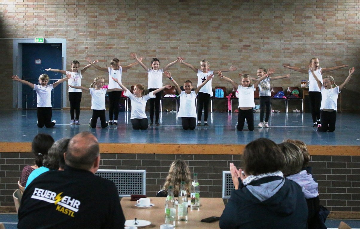 Garde Pressather Faschingsverein Schnuppertraining Kaffeenachmittag (11)