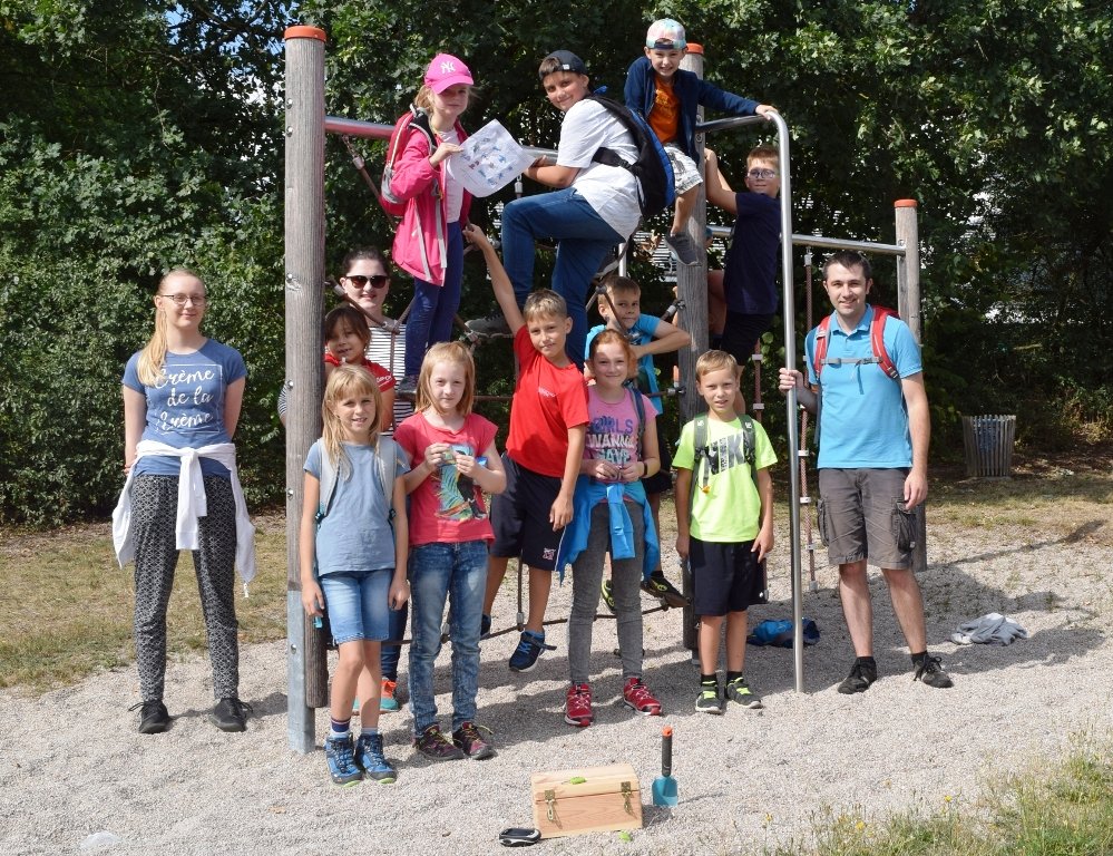 Geocaching Gruppenfoto JU Parkstein Schatzsuche