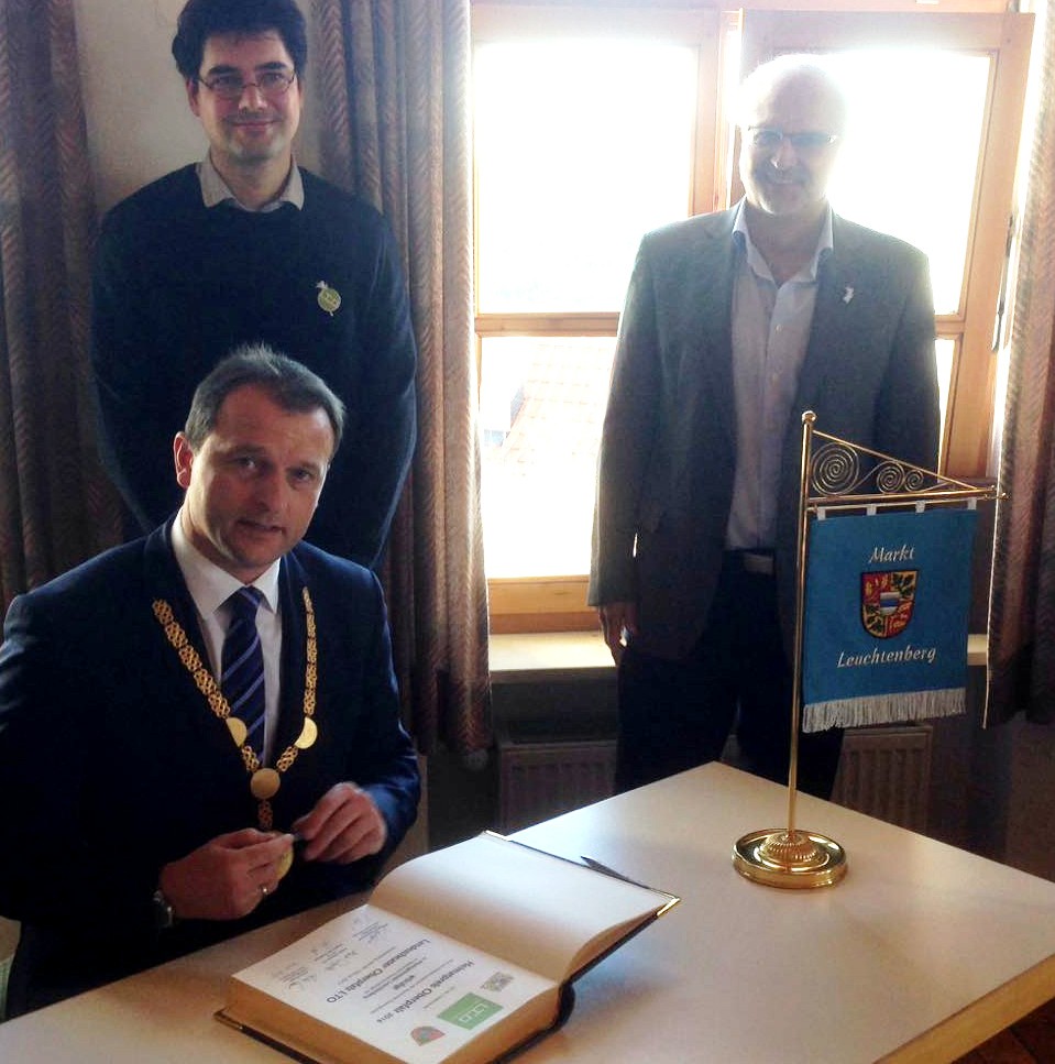 Goldenes Buch Leuchtenberg LTO Oberpfalz