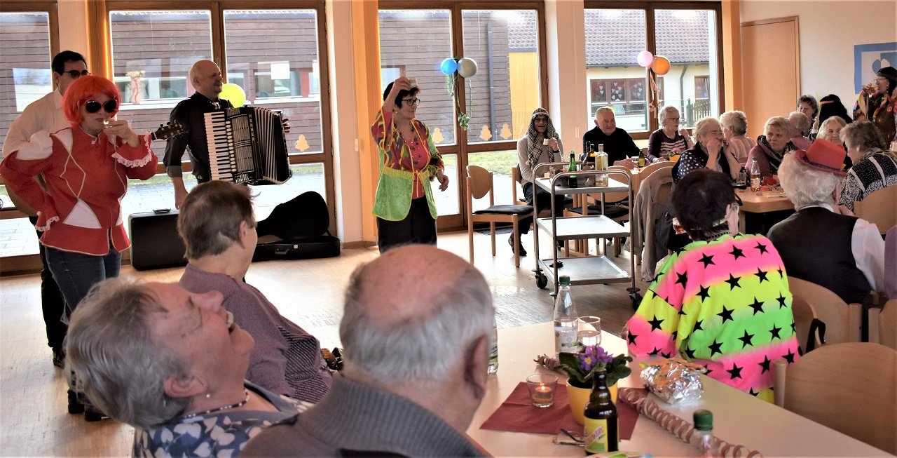 Grafenwöhr_Evangelisches Gemeindehaus_Seniorenfasching_2