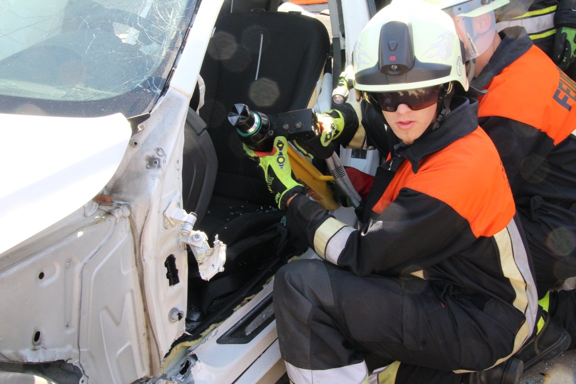 Graser Autos Pressath Feuerwehr Pressath Übung Schulung 05