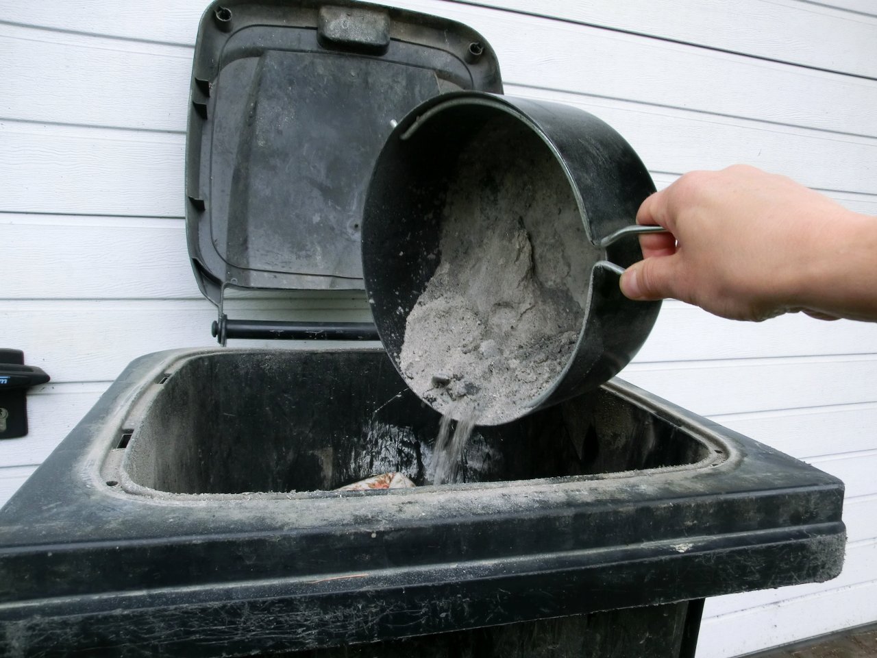 Grillasche Müllentsorgung Neustadt/WN