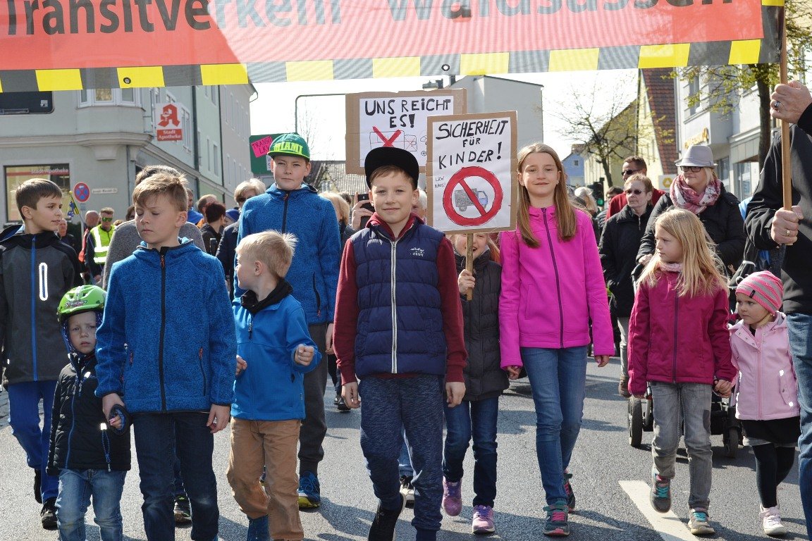 Großdemo gegen LKW Waldsassen4