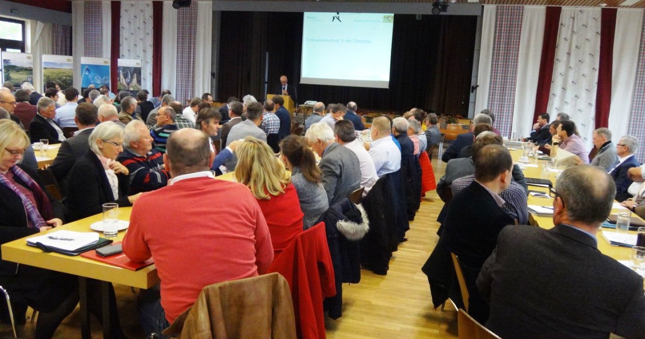 Grundwasser Trinkwasser Regierung der Oberpfalz Versammlung