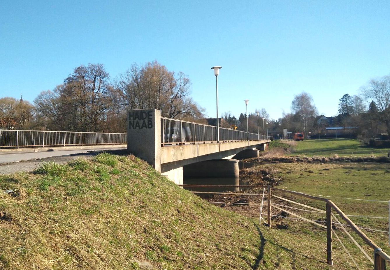 Haidenaabbrücke, Mantel, St 2166, Freihunger Straße02