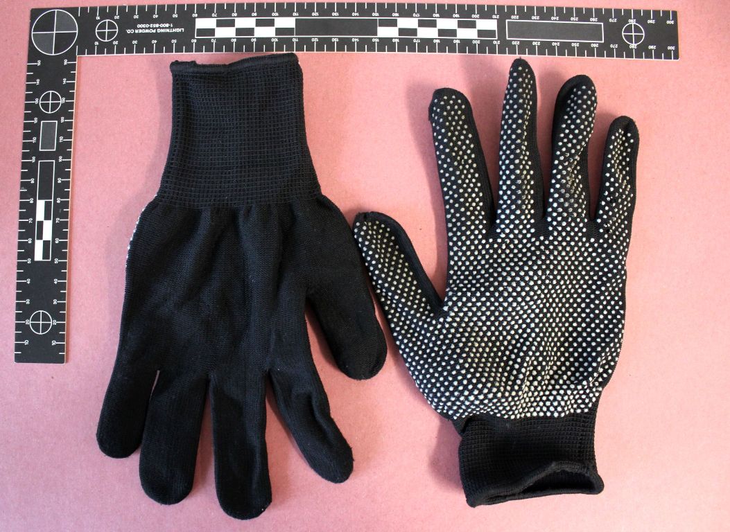 Handschuhe Raubüberfall Grafenwöhr