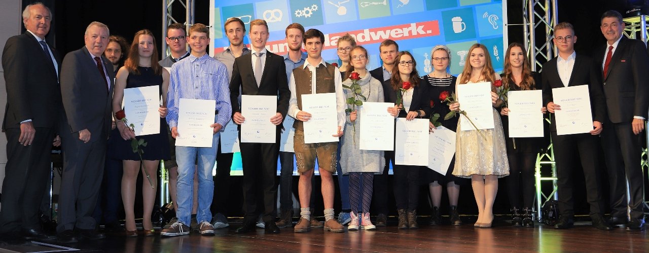 Handwerkskammer beste Azubis Elektroniker Alexander Pamler Maßschneiderin Silke Kahlbrock