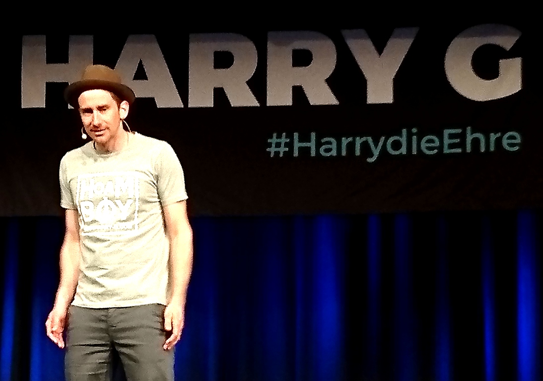 Harry G Stadthalle Neustadt (1)
