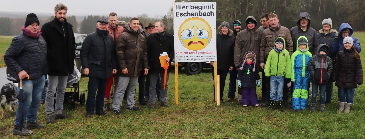 Haselbrunn Flickenteppich Straße Ortsbegehung Gemeindeverbindungsstraße Haselbrunn Großkotzenreuth 2