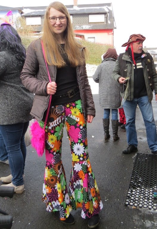 Hermannsreuth Faschingszug Gaudiwurm Faschingszug in Bärnau Bild S. Trescher3