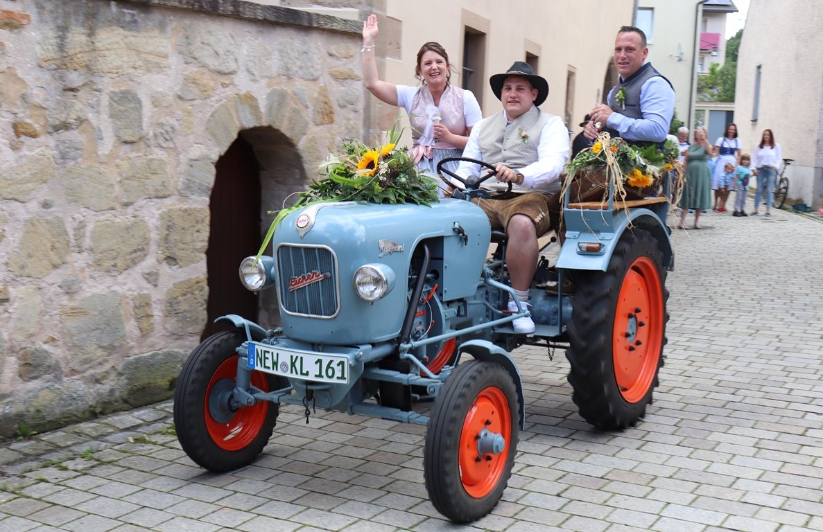 Hochzeit Tanja Beier und Matthias Schmeilzl-Beier Grafenwöhr (3)