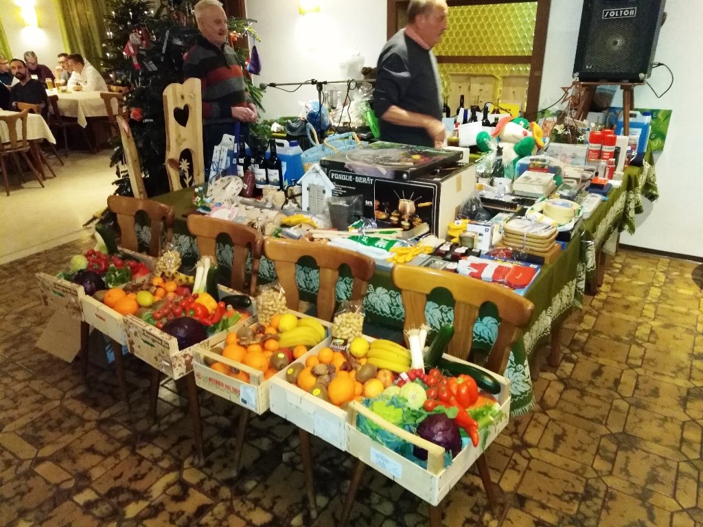 OWV Moosbach Christbnaumversteigerung