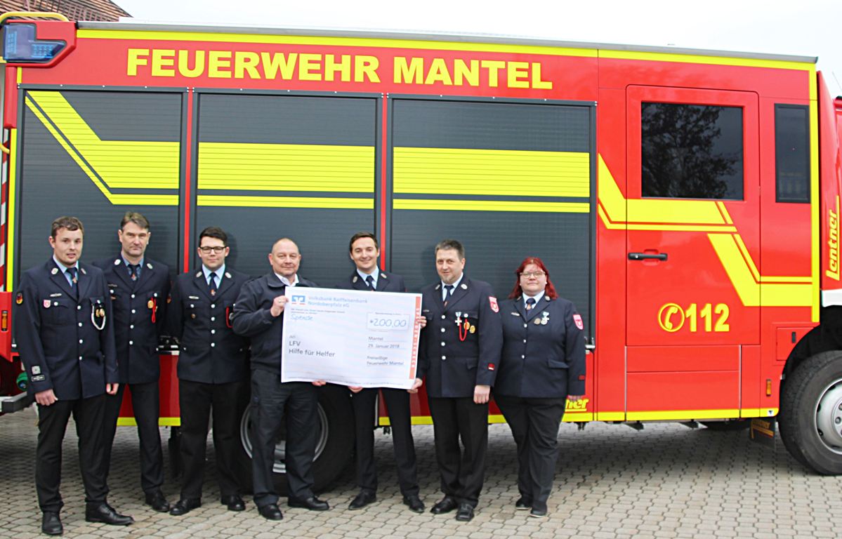 Feuerwehr Mantel spendet an Landesfeuerwehrverband