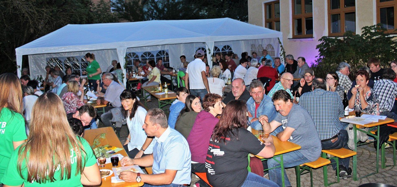 Weinfest der Katholischen Landjugend Burkhardsreuth