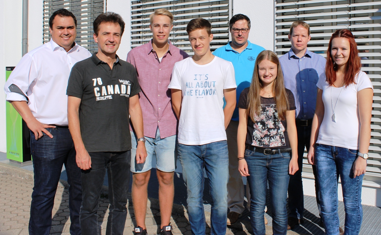 Azubis Grasenhiller Neumarkt, Weiden