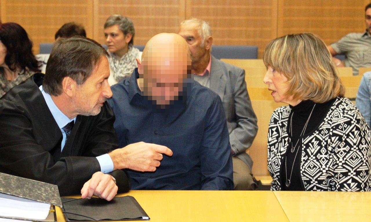 Raubüberfall Hammerweg, gericht, Angeklagter