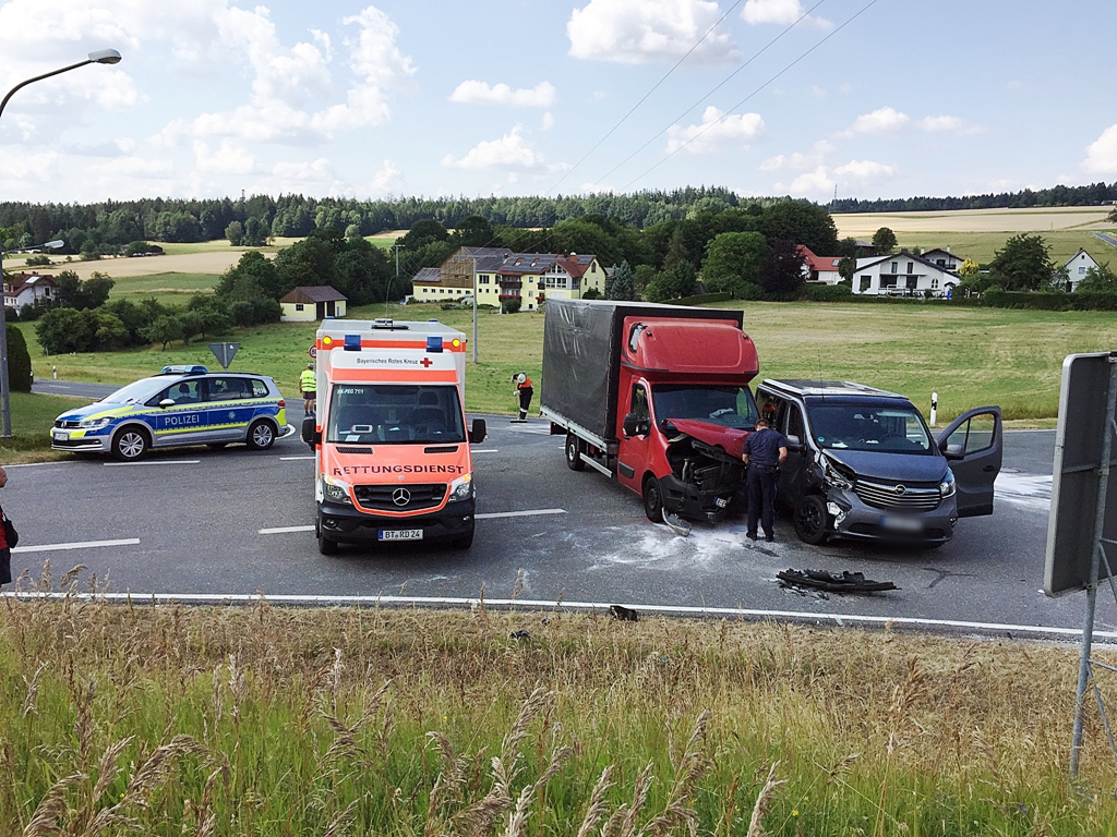Unfall Thurndorfer Kreuzung