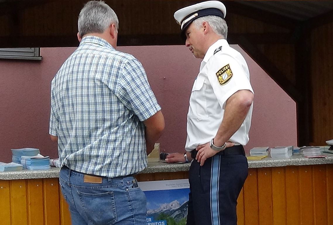 Infostand Sicherheitstag der PI Polizei Eschenbach Bild Jürgen Masching3