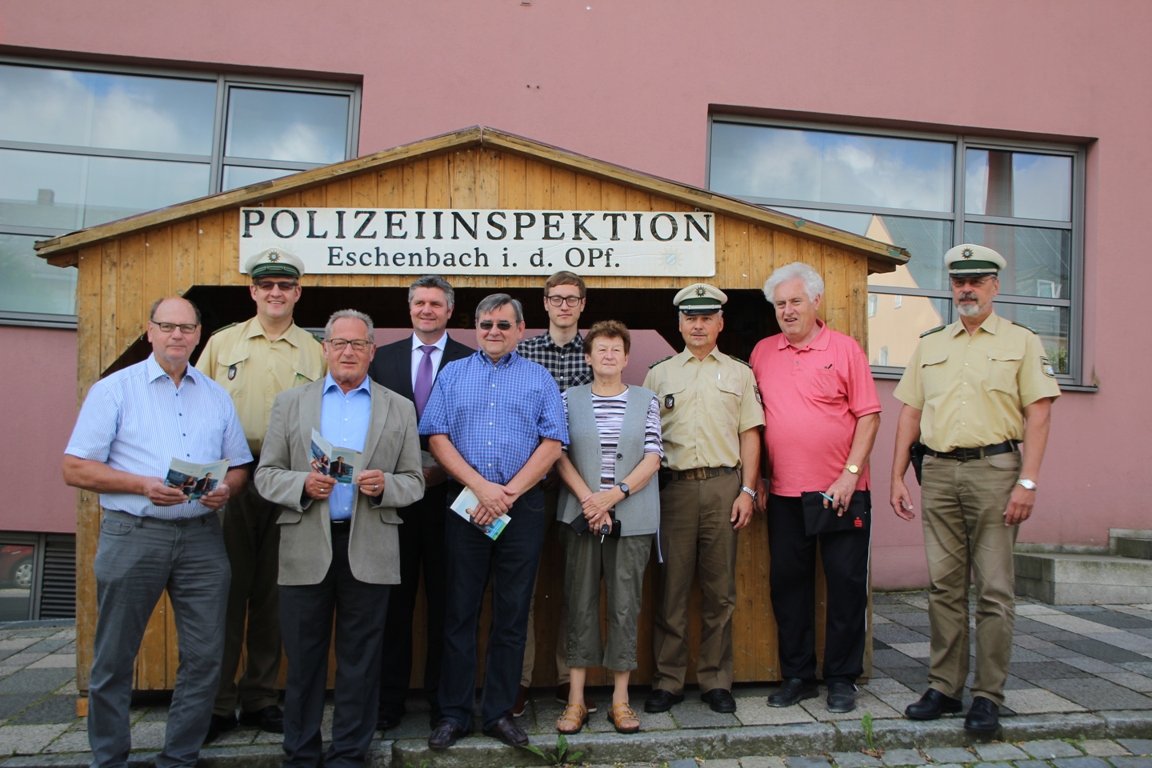 Infostand Verkehrsicherheit, Polizei Eschenbach (3)