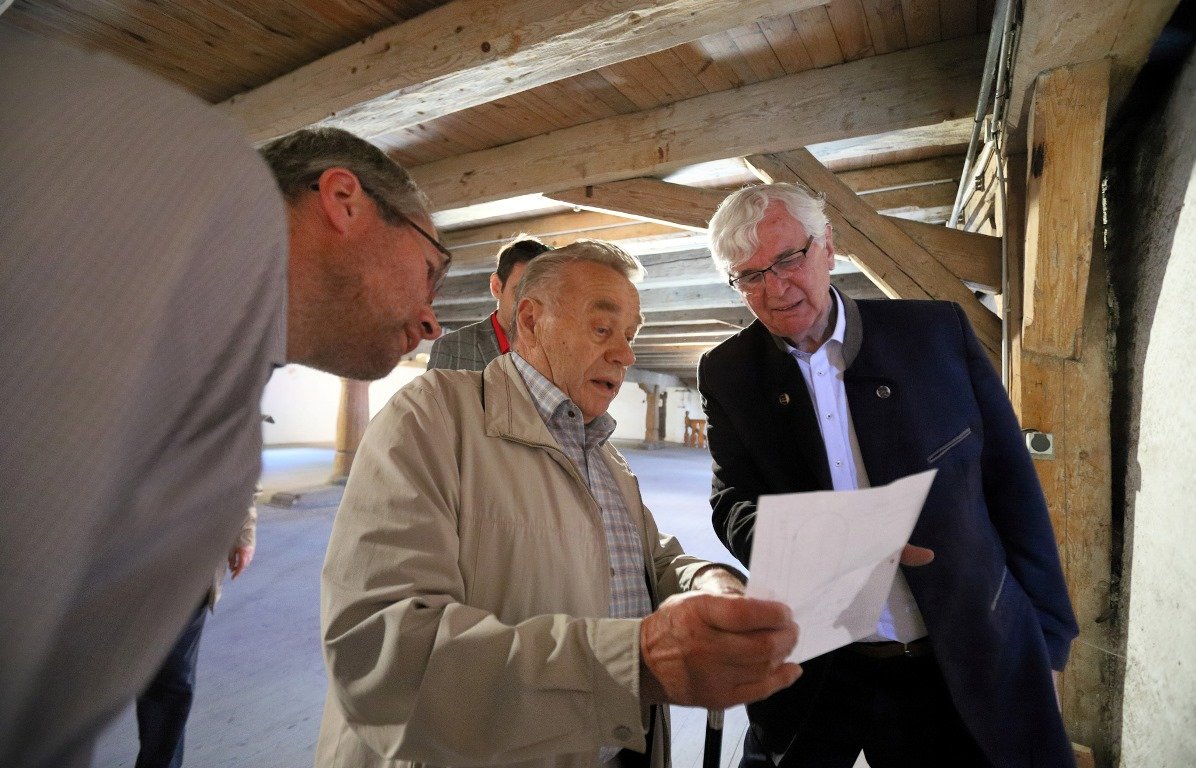 Josef Hauer Parkstein Speicherhaus Cheb Ausstellung Dachstuhlmodelle 0105