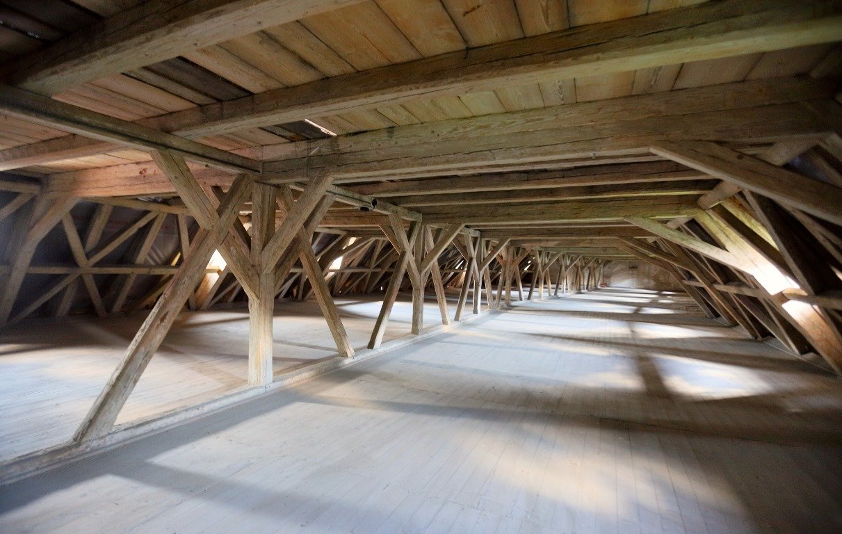 Josef Hauer Parkstein Speicherhaus Cheb Ausstellung Dachstuhlmodelle 0123