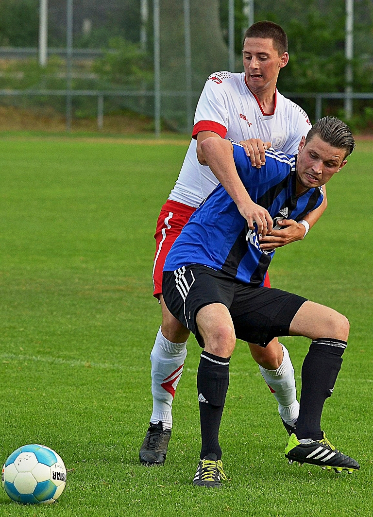 Josef Rodler, SpVgg Weiden, Fußball, Sport, Mannschaft, Zweikampf