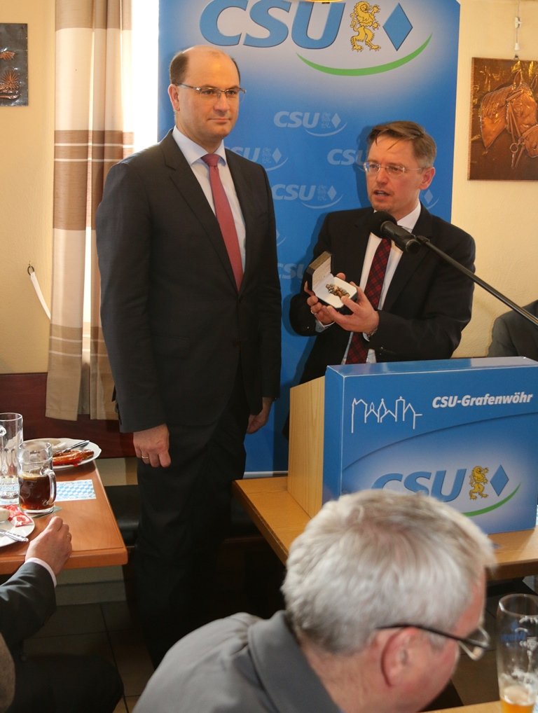 Josefi-Frühschoppen Zoiglstube Zum Adler CSU-Chef CSU-Ortsvorsitzender Grafenwöhr Politiker Bilder Stefan Neidl