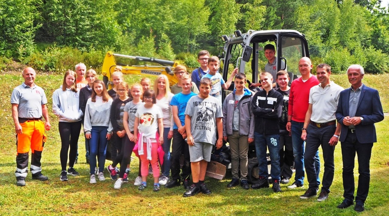 Mittelschule Neusorg Ebnath Slackline Kassecker