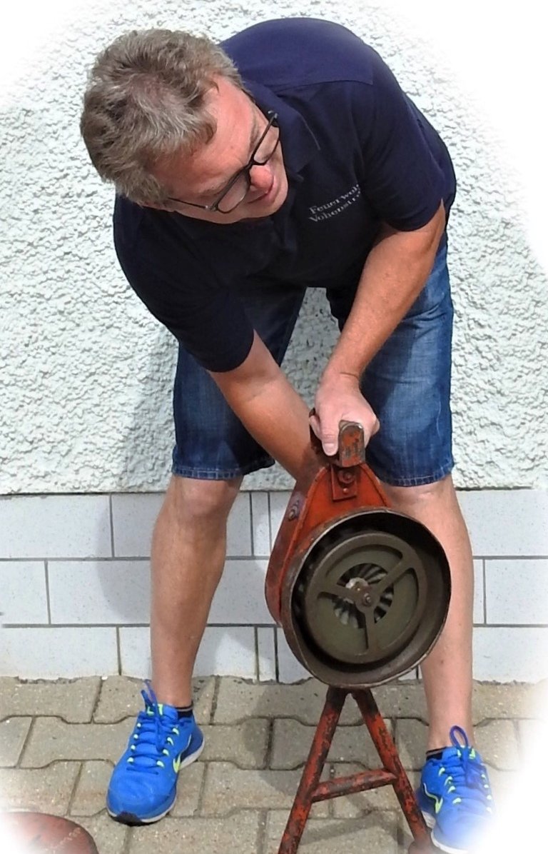 Kinder spielen Feuerwehr Vohenstrauß (9)