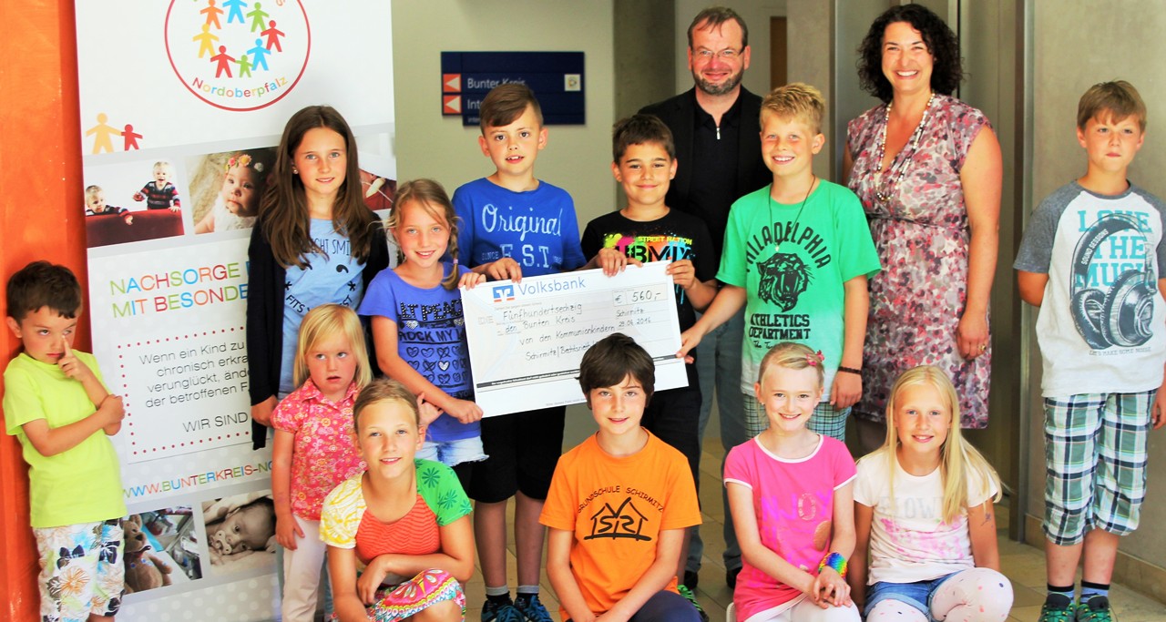 Kinder_spenden_Bunter Kreis