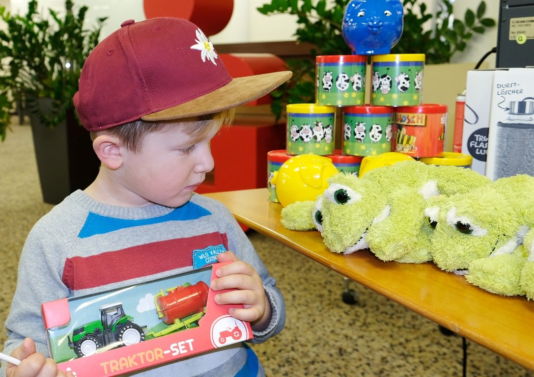 Kindern beibringen mit Geld umzugehen Weltsparwoche Weltspartag 11