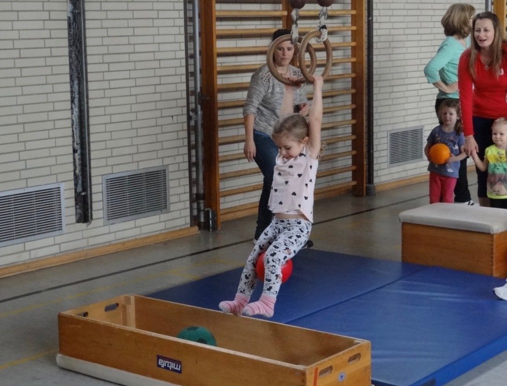 Kinderturnen Luhe-Wildenau 7