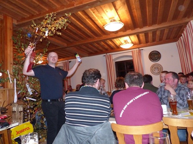 Kommandant Matthias Maier Kirwabaum Versteigerung