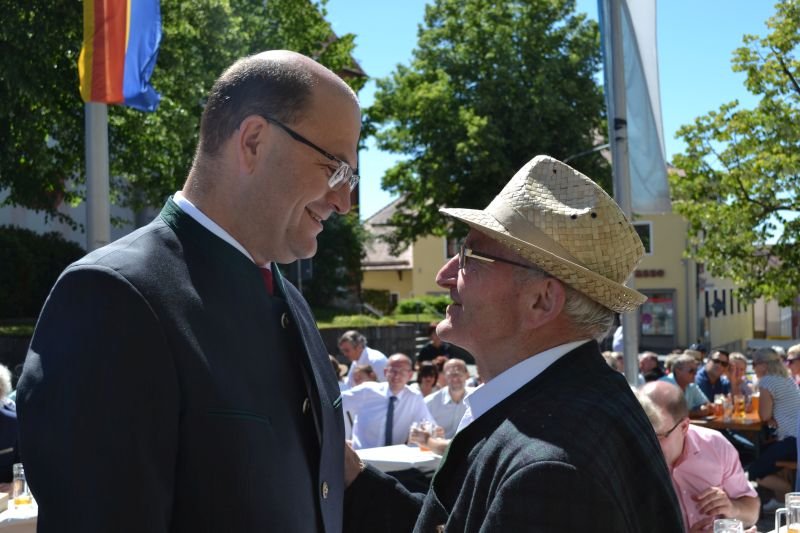 Kommunbraumeister Georg Zierer im Gespräch mit dem Staatminister