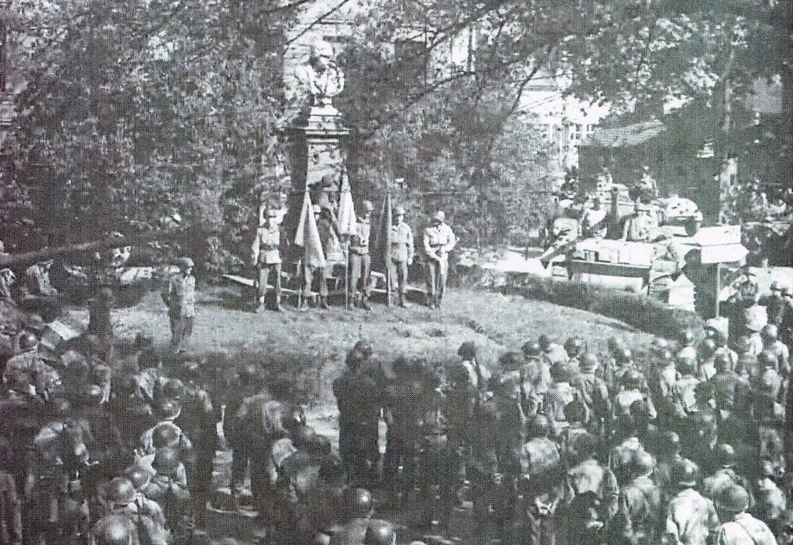 Kranzniederlegung Kriegsende Weiden 75 Jahre (4)