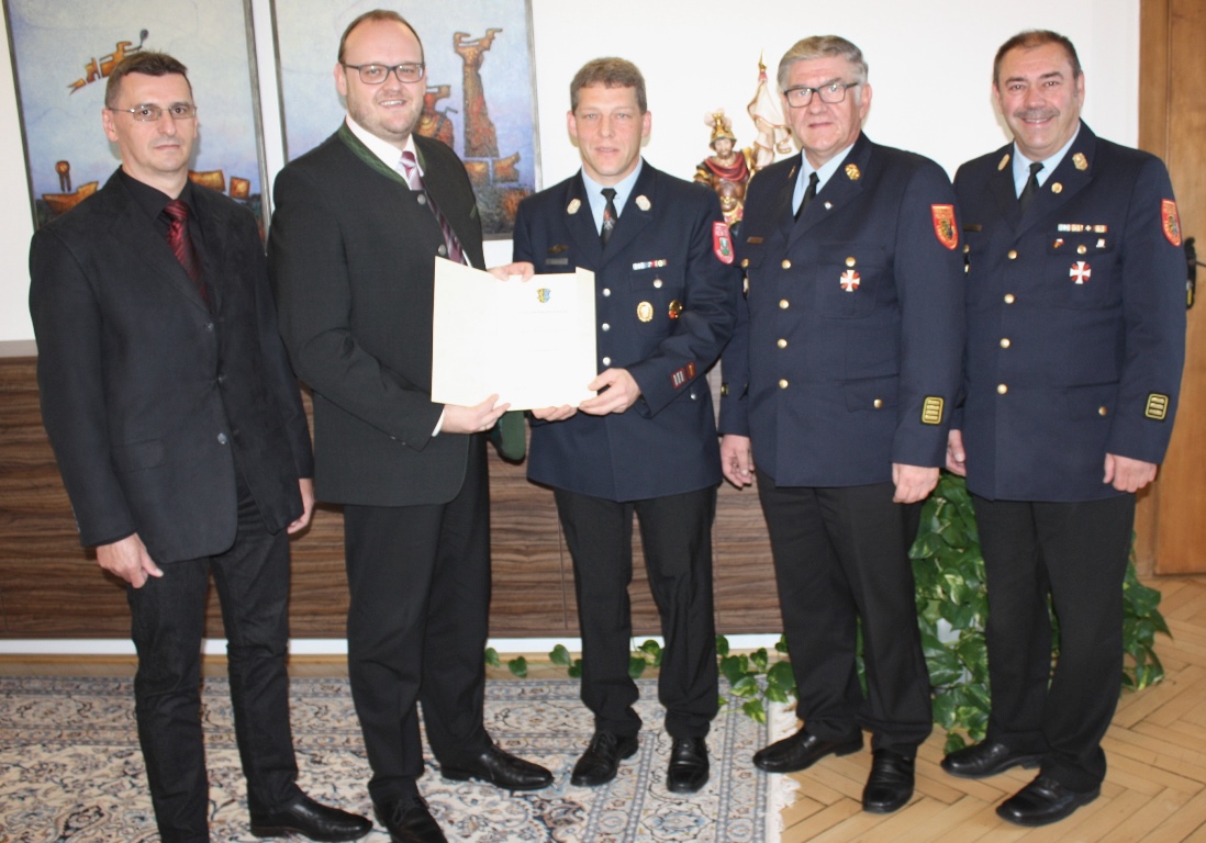 Kreisbrandmeister Demleitner Feuerwehr Neustadt