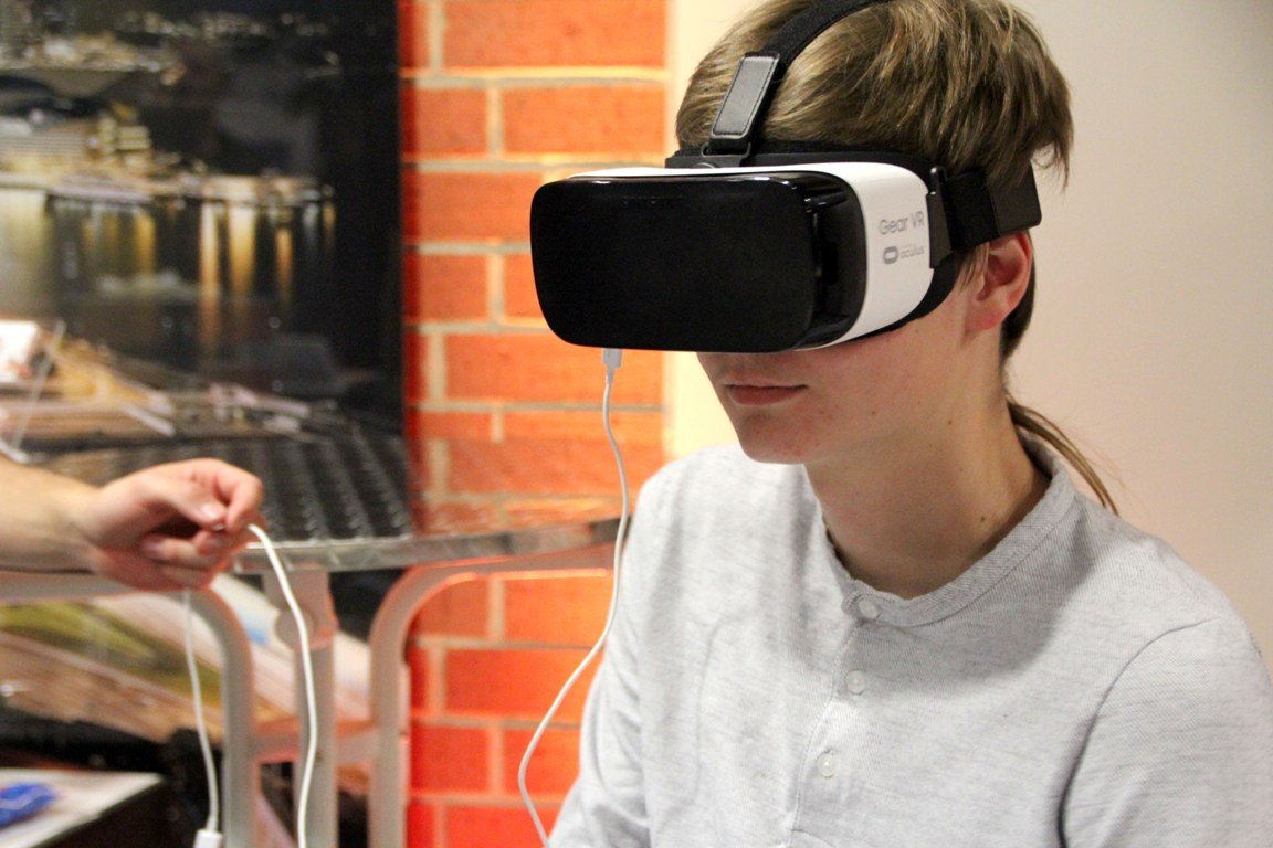 Lange Nacht der Wissenschaft OTH Amberg-Weiden 3 VR Brille