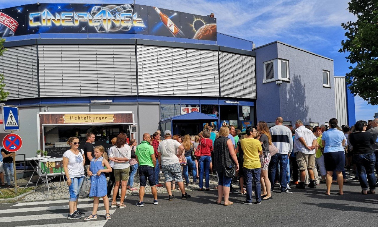 Leberkäsjunkie Schauspieler Kino Cineplanet Tirschenreuth 10