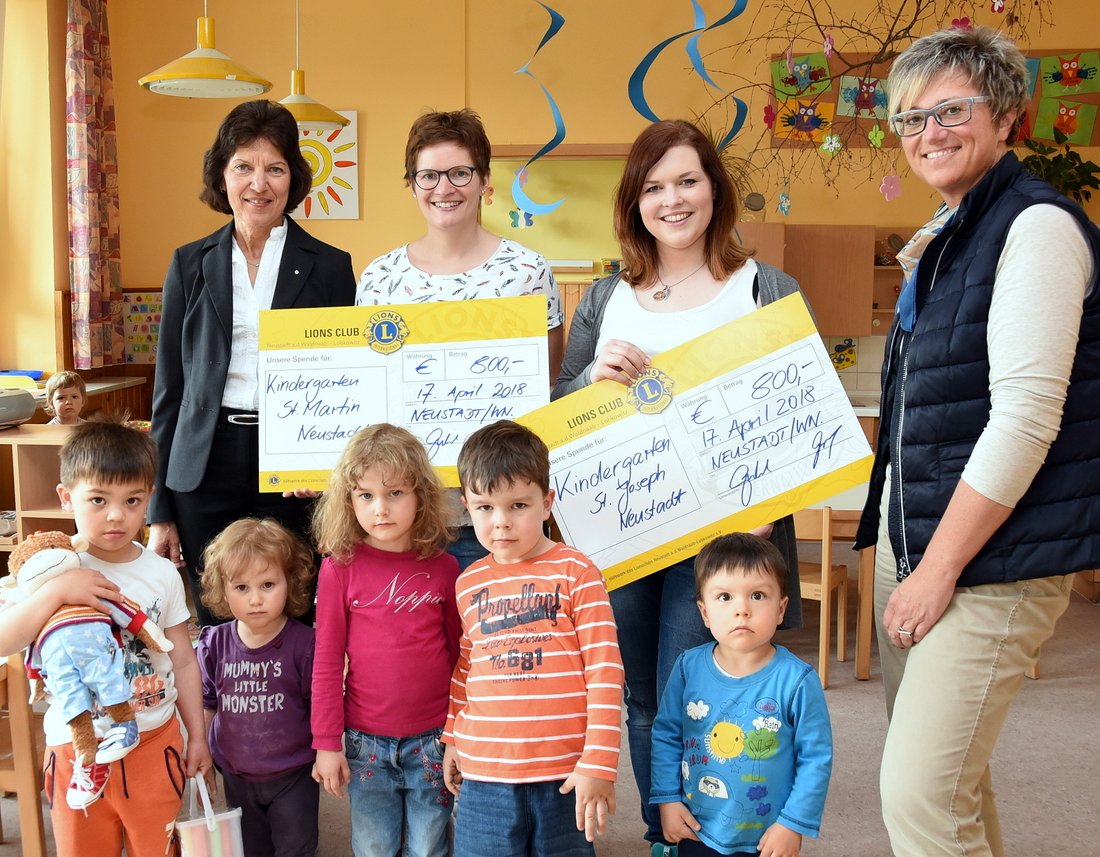 Lionsclub Spendenübergabe Kindergärten
