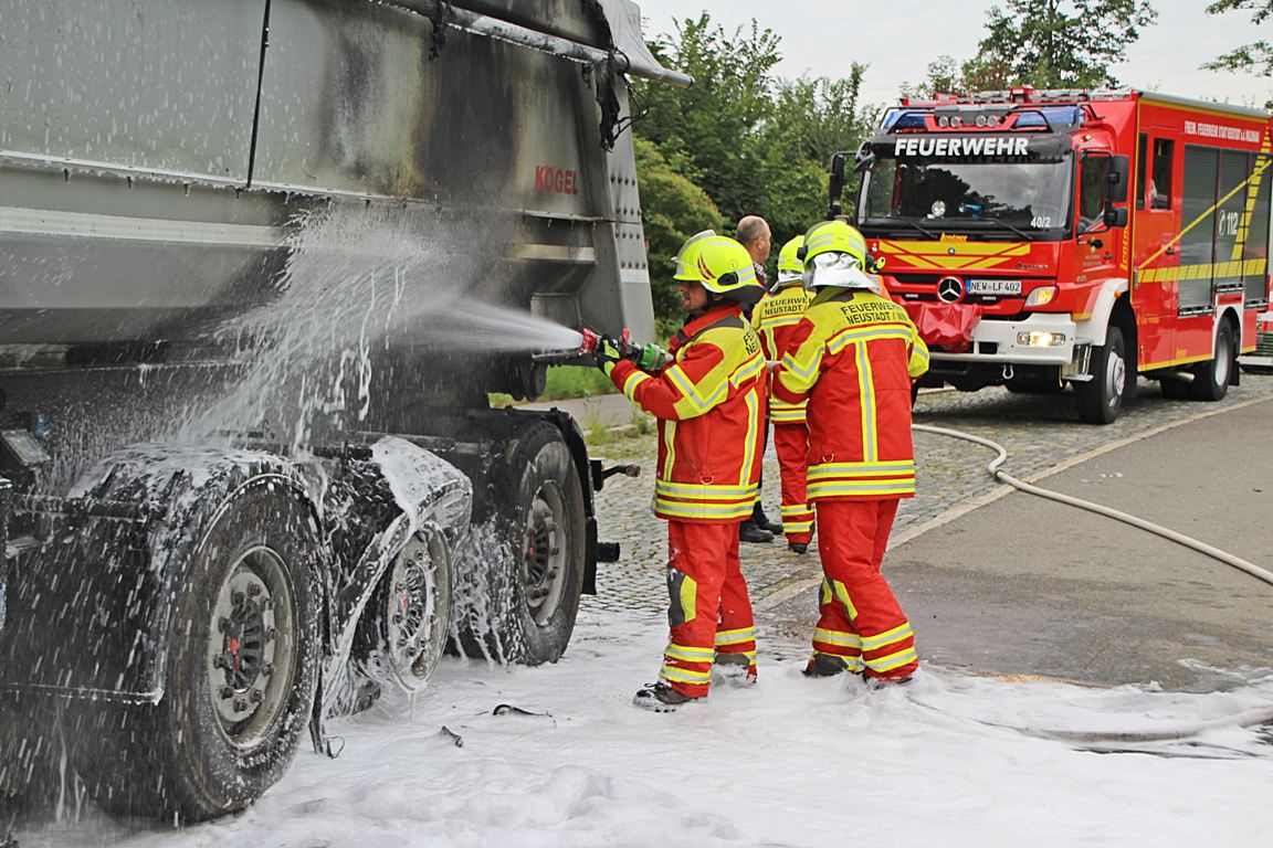 Lkw Brand A93 Feuerwehr 1