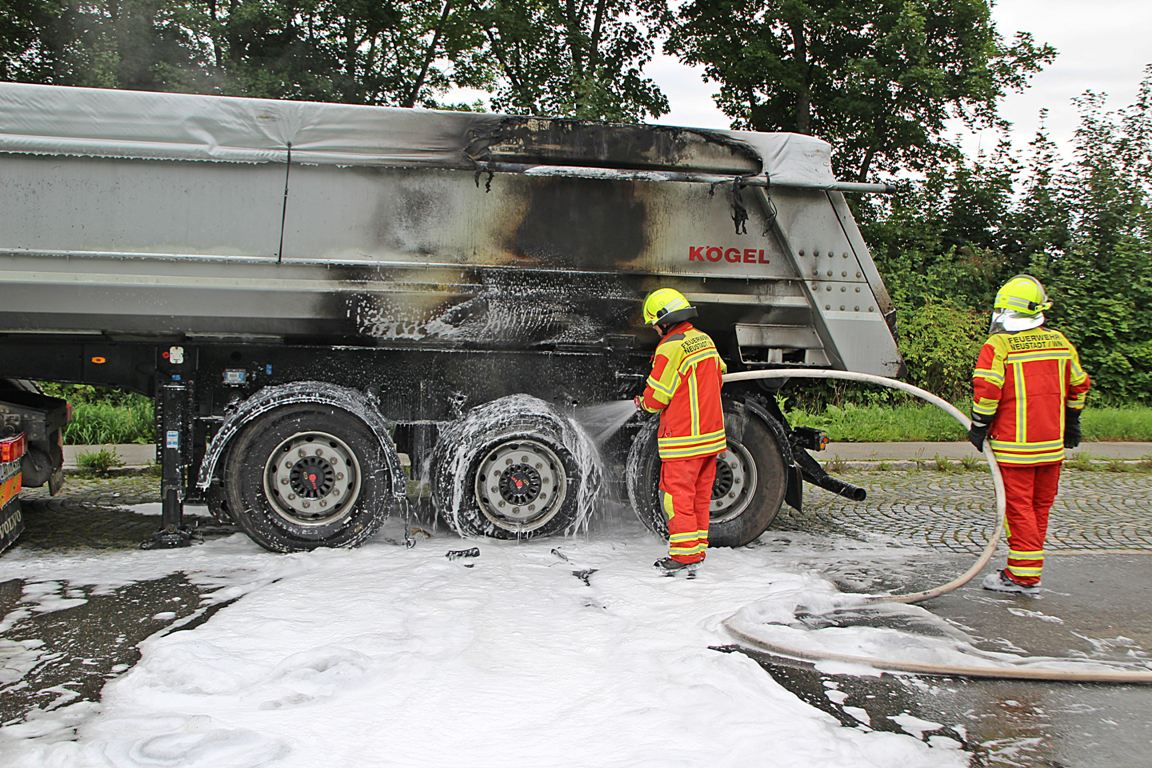 Lkw Brand A93 Feuerwehr 2