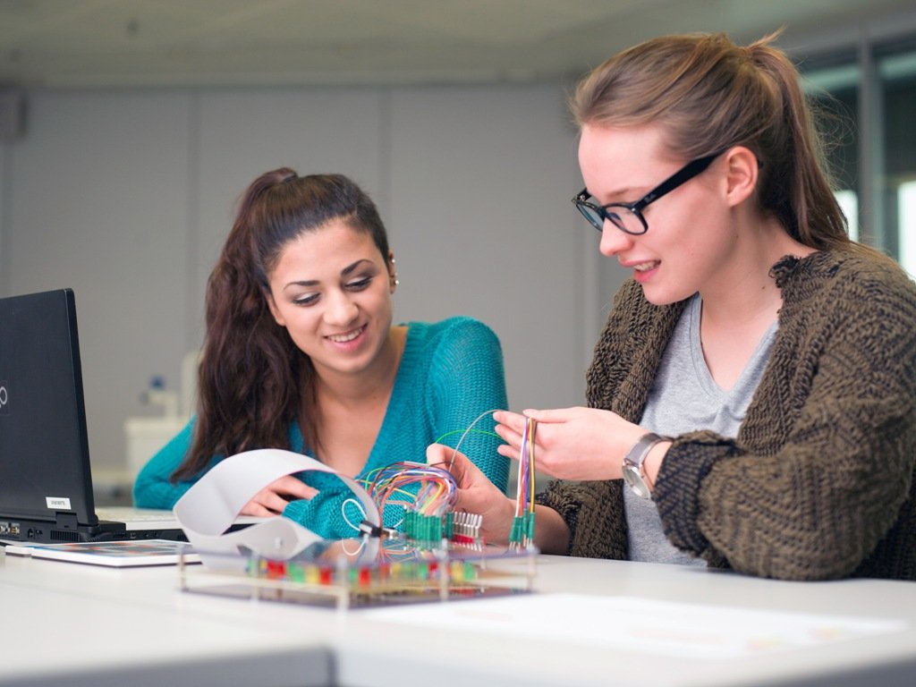 Informatik, Mint-Fächer Mädchen Informatik Projekt OTH Amberg-Weiden Schule Schülerinnen