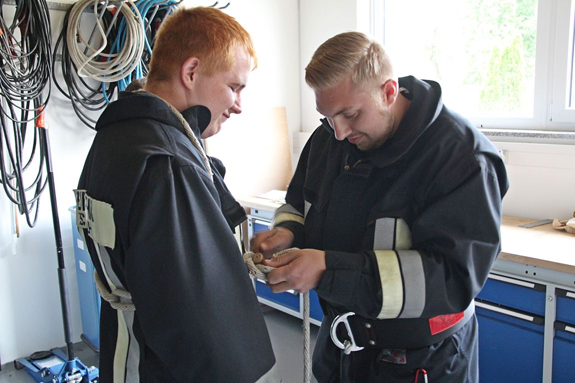 MTA Ausbildung Jugendfeuerwehr Eschenbach Bild Jürgen Masching3