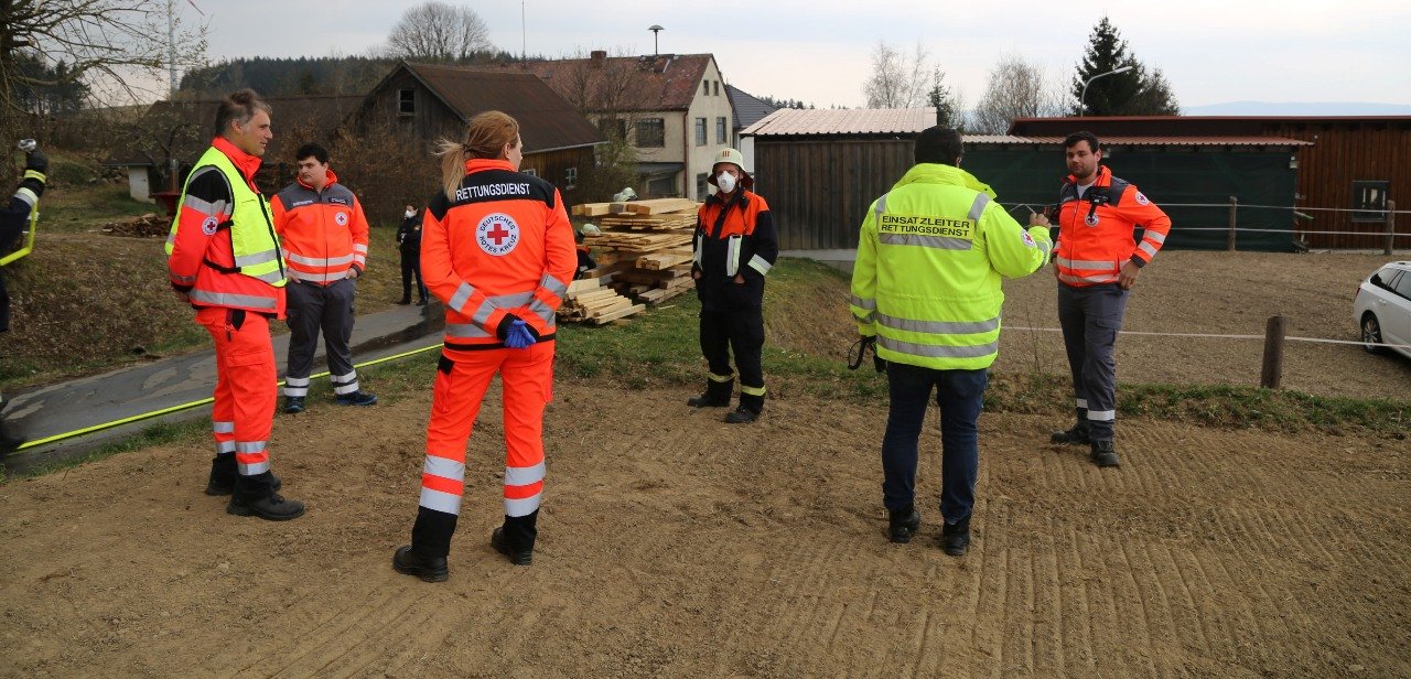 Mähring Landkreis Tirschenreuth Feuer Brand Kleinbrand landwirtschaftliche Halle Anwesen Bild NEWS5/Wellenhöfer