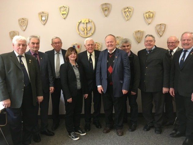 Männergesangverein „Frohsinn“ aus Schirmitz Handwerkermesse Handwerkerbund Weiden Bild Sieglinde Schärtl