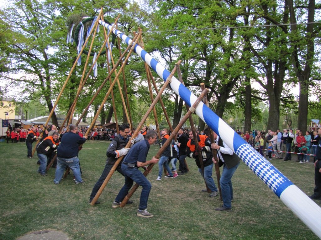 Maibaumfest Grafenwöhr 2018 Bilder Fotos 12
