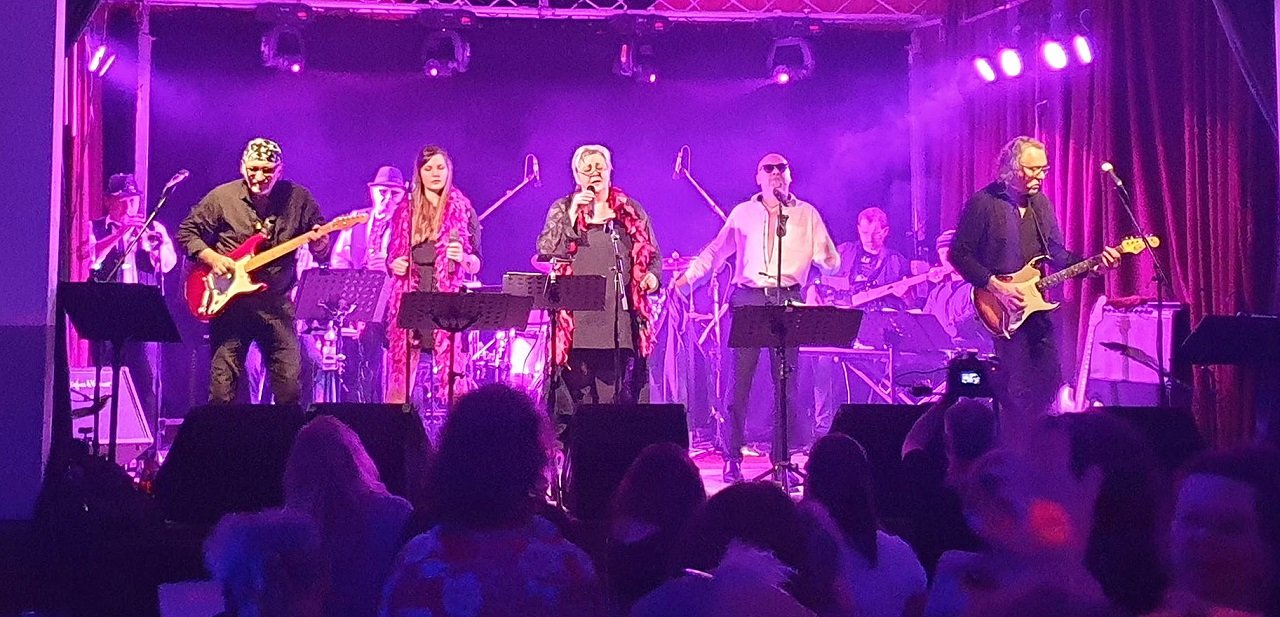 Mantel-Weiherhammer_TSG_Fasching_Band_Soul Station