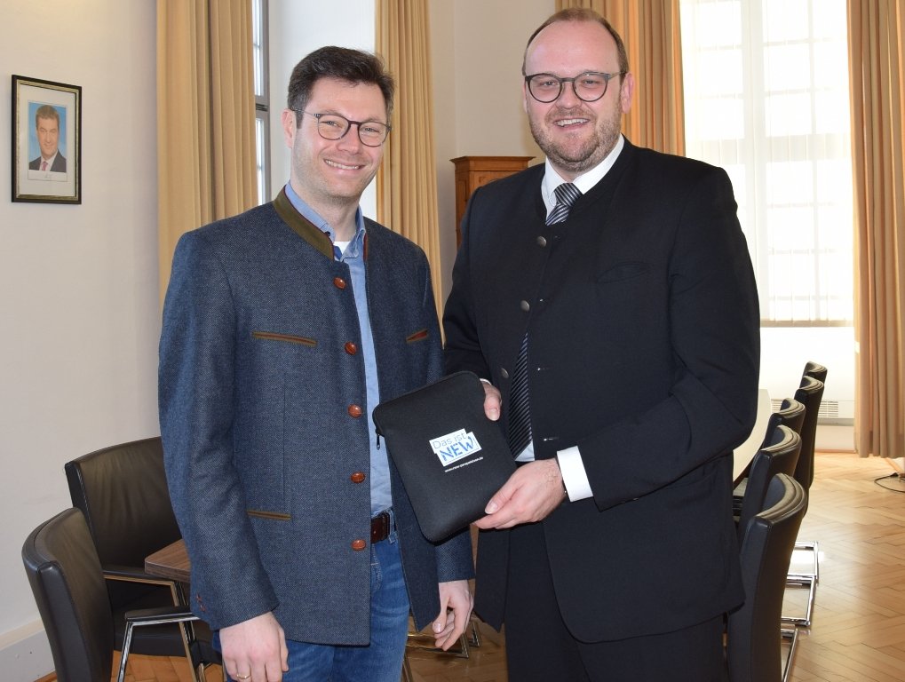 MdL Christoph Skutella, Landrat Andreas Meier Landratsamt Neustadt an der Waldnaab