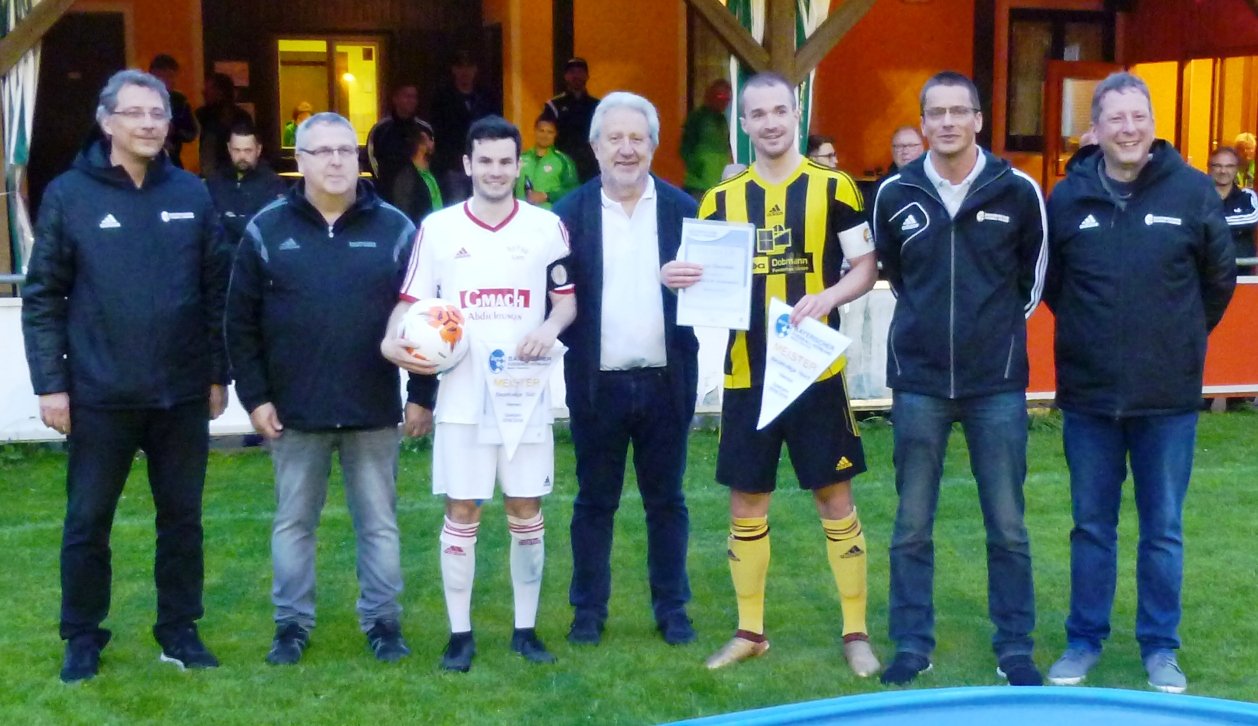 Meisterehrung_2019 Fußball SV Grafenwöhr Johannes Renner SpVgg Lam Oberpfalzmeister