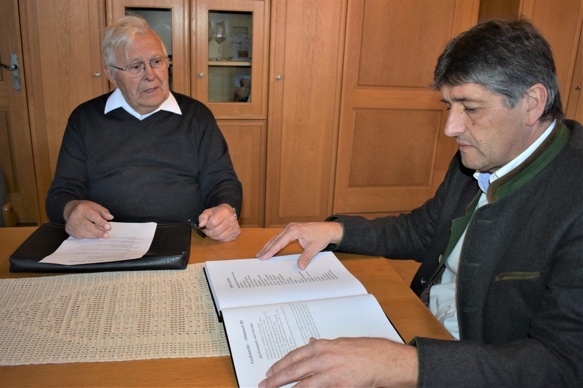 Monsignore Karl Wohlgut Bürgermeister Edgar Knobloch Stadt Grafenwöhr Geschichte